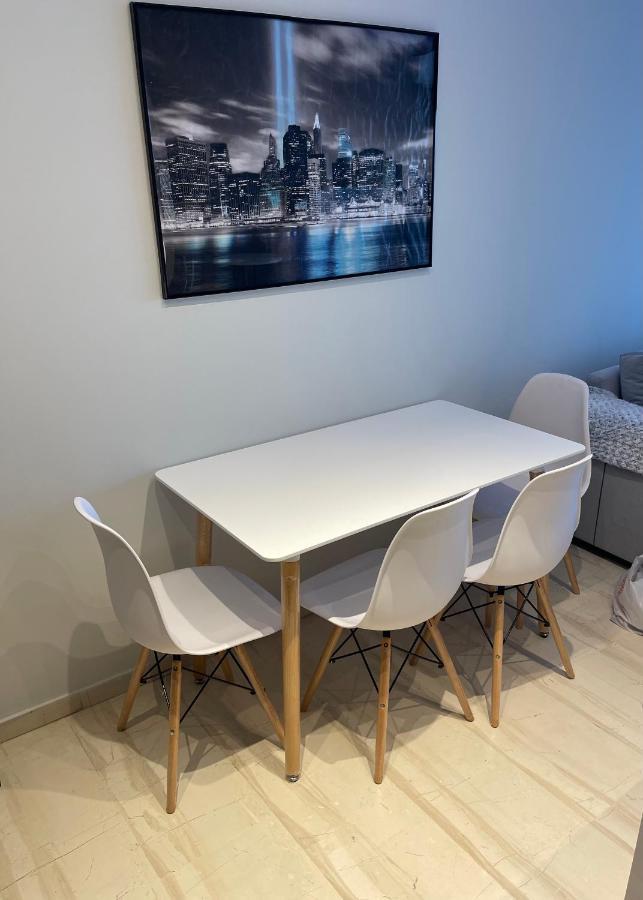 Luxury 3 Bedroom Apartment In Kiato Center Kiáton Exterior foto